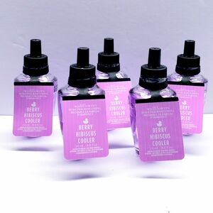Bath & Body Works BERRY HIBISCUS COOLER Wallflowers Fragrance Refill (5 pack)